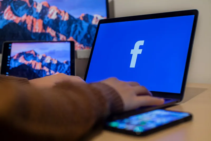 One Ecosystem to Rule Them All? Why Your Phone, Tablet, Watch, and Laptop Still Can't Get Along