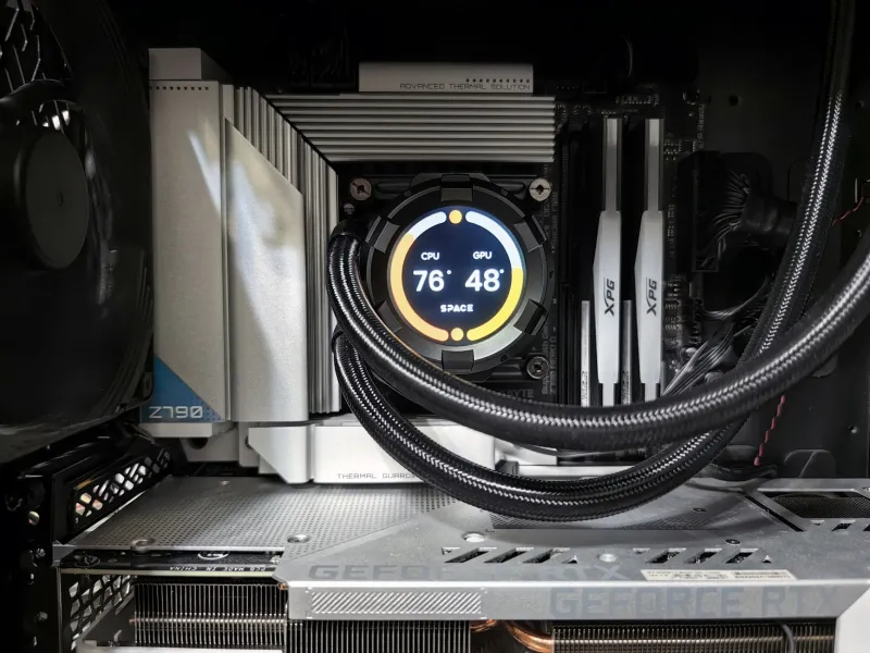 Heat Always Wins: Inside the Physics That Throttle Your Handheld Right When the Action Gets Intense